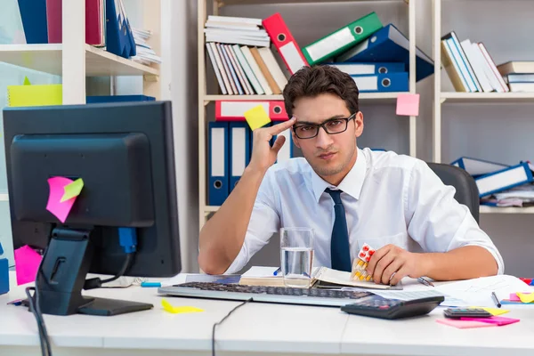 Busy frustrated businessman angry in the office — Stock Photo, Image