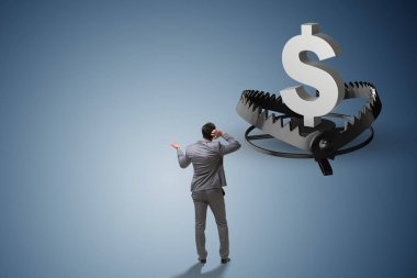 İşadamı dolar tarafından tuzağa düşürüldü.