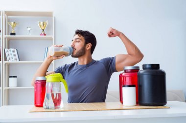 Sporcu daha iyi kaslar için yeni protein takviyeleri tadıyor