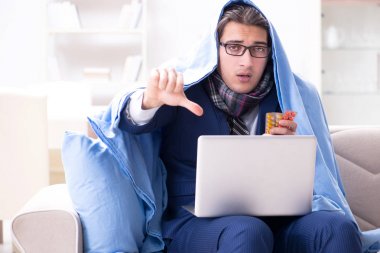 Hasta işadamı grip nedeniyle evden çalışıyor.