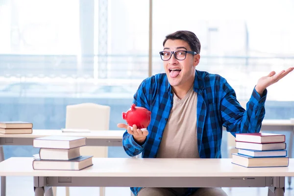 Conceito de livros didáticos acessíveis e custo de educação — Fotografia de Stock