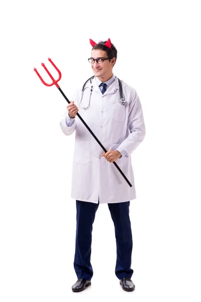 Komik tıbbi konseptte şeytan doktor, beyaz sırtlarda izole edilmiş. — Stok fotoğraf
