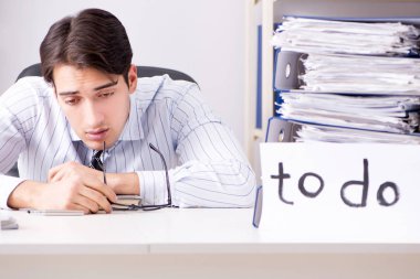 İşadamı yapılacaklar listesini teslim edemiyor