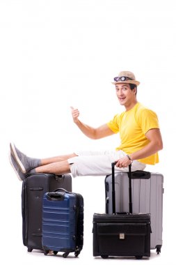 Mutlu genç adam yaz tatiline çıkıyor.