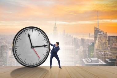 Zaman yönetimi kavramında iş adamı