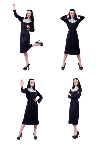 Unga allvarliga nunna med tecken stop isolerad på vit — Stockfoto