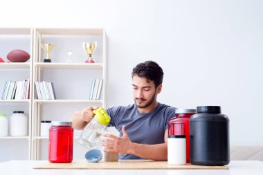 Sporcu daha iyi kaslar için yeni protein takviyeleri tadıyor