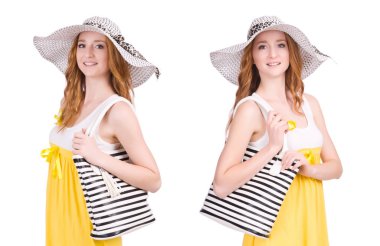 Beyaz izole sarı yaz içinde genç kadın