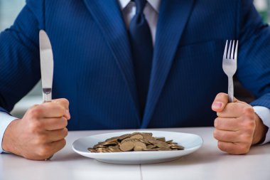 Ofiste altın sikke yiyen komik işadamı.