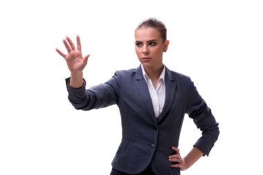 Genç işkadını beyaz üzerinde sanal düğmesine basarak