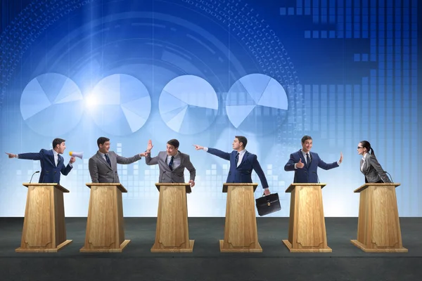 Políticos que participan en el debate político — Foto de Stock