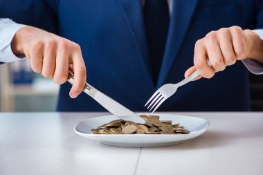 Ofiste altın sikke yiyen komik işadamı.