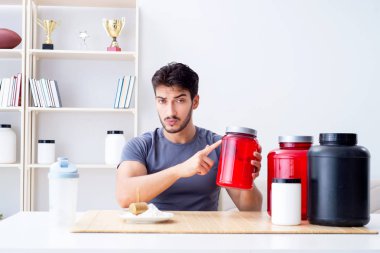 Sporcu daha iyi kaslar için yeni protein takviyeleri tadıyor