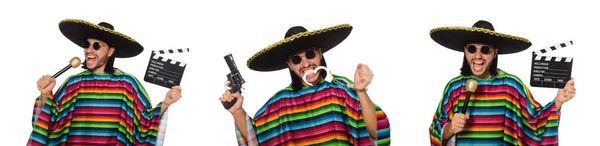 Hombre guapo en poncho vívido sosteniendo maracas aisladas en blanco — Foto de Stock