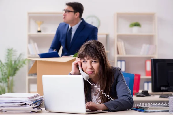 Persona despedida de su trabajo — Foto de Stock