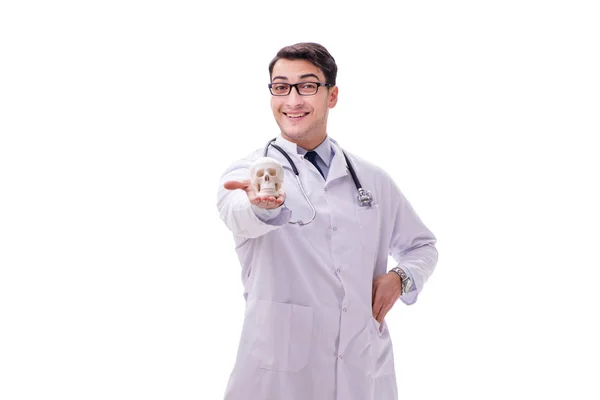 Yong mannelijke arts met skelet geïsoleerd op wit — Stockfoto