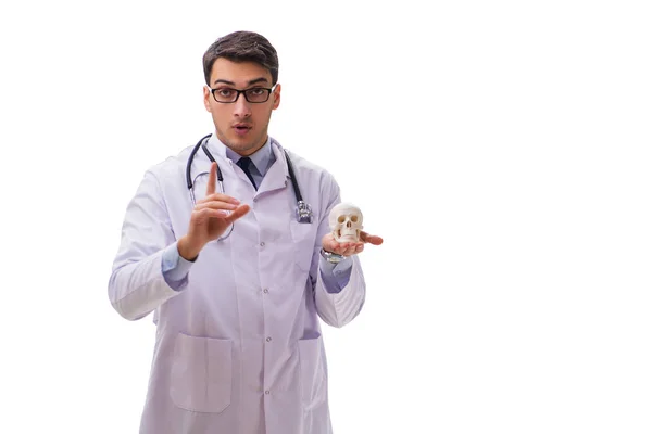 Чоловік-лікар зі скелетом ізольований на білому — стокове фото