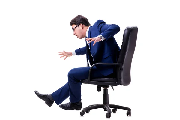 Επιχειρηματία που κάθεται σε καρέκλα γραφείου που απομονώνονται σε λευκό — Φωτογραφία Αρχείου