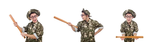 Soldato con mazza da baseball isolato su bianco — Foto Stock