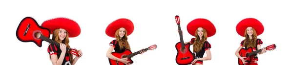 Guitariste femme avec sombrero sur blanc — Photo