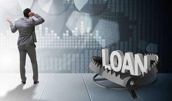 El hombre de negocios cayendo en la trampa del crédito de préstamo — Foto de Stock