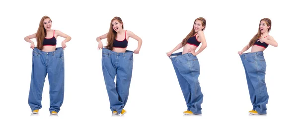Femme dans un concept de régime avec de gros jeans — Photo