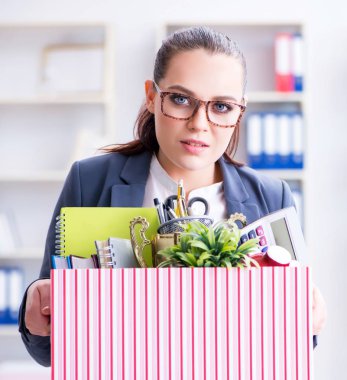 İş kadını işinden istifa ediyor