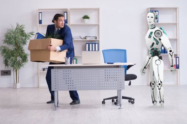 Ofislerde insanların yerini robotlar alıyor.