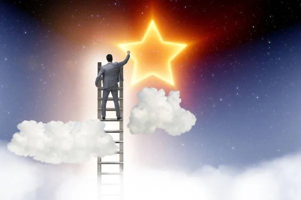 Empresario buscando estrellas. — Foto de Stock