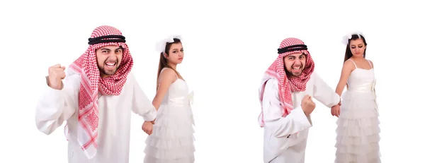 Arabisk man med sin fru på vitt — Stockfoto