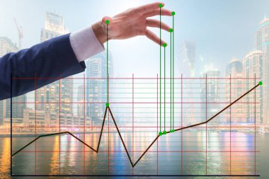 Piyasayı iplerle kontrol eden iş adamı