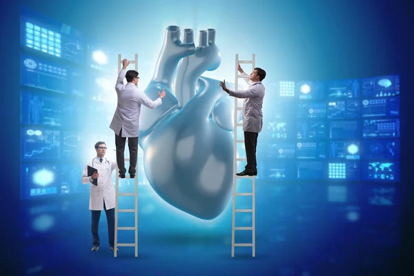 Heart examination by a team of doctors — Stock Photo, Image