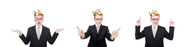 Taçlı bir iş adamı beyazlar içinde.