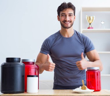 Sporcu daha iyi kaslar için yeni protein takviyeleri tadıyor