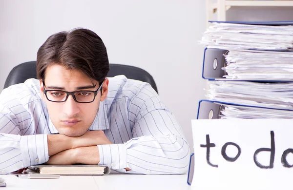 İşadamı yapılacaklar listesini teslim edemiyor