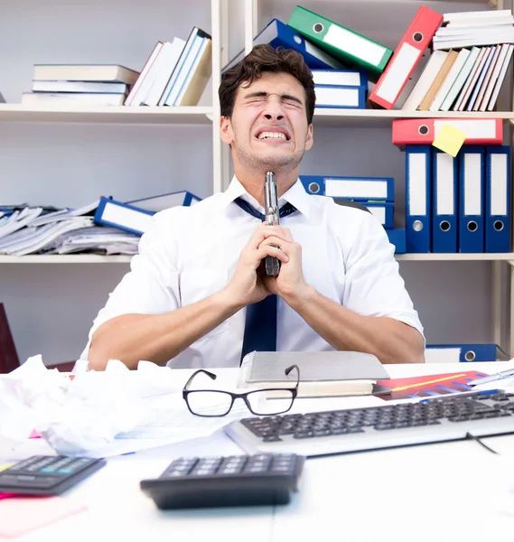 Busy frustrated businessman angry in the office — Stock Photo, Image