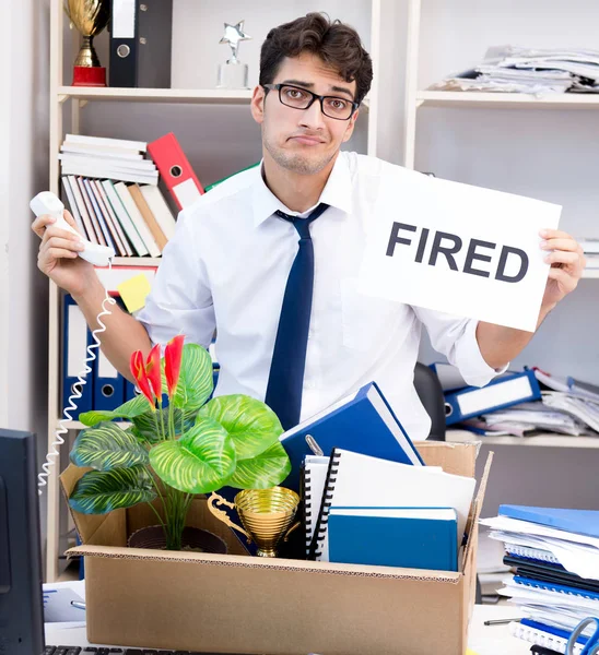 Empleado despedido del trabajo despedido — Foto de Stock