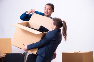 İki çalışanın işten çıkarılması