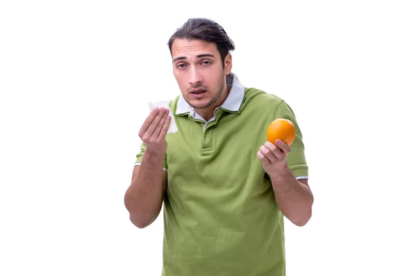 Jeune homme souffrant d'allergie isolé sur blanc — Photo