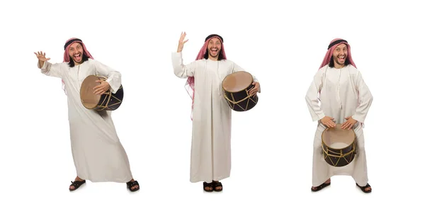 Αραβική άνθρωπος παίζει τύμπανο που απομονώνονται σε λευκό — Φωτογραφία Αρχείου