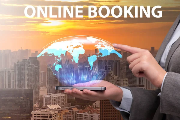 Concept of online hotel booking — Stock Photo, Image