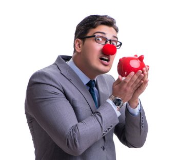 Komik palyaço işadamı ile beyaz arkasında izole bir kumbara