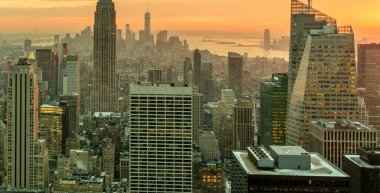 Günbatımında New York Manhattan manzarası