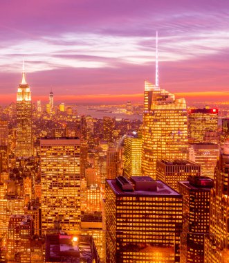 Günbatımında New York Manhattan manzarası