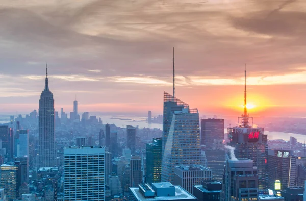 Nueva York - 20 de diciembre de 2013: Vista del Bajo Manhattan en Decembe — Foto de Stock