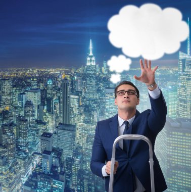 Belirtme çizgisi iletiye uzanarak işadamı