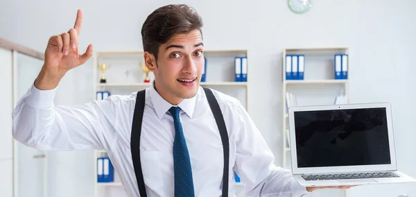 Young stylish businessman working in the office — Stock Photo, Image