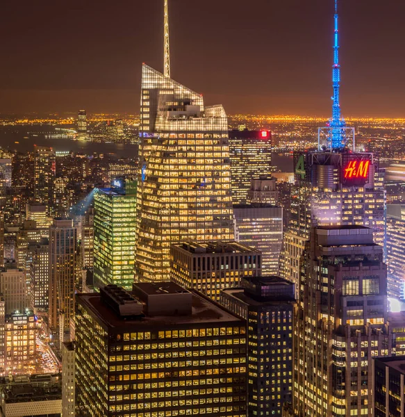 New York - DECEMBER 20, 2013: Zicht op Lower Manhattan op Decembe — Stockfoto