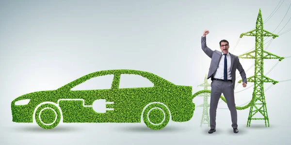 Auto elettrica e concetto di energia verde — Foto Stock