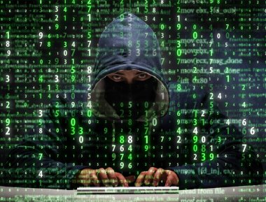 Veri güvenliği konseptinde genç bir hacker